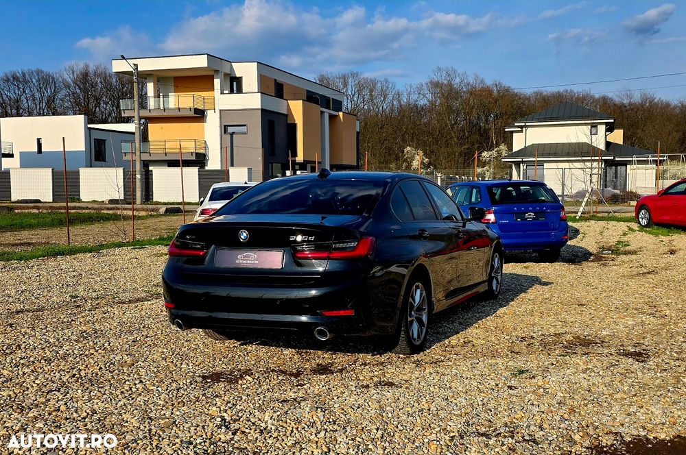 BMW Seria 3 320d xDrive AT Sport Line - 4