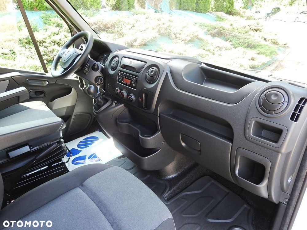 Renault MASTER PLANDEKA 8 PALET WEBASTO KLIMATYZACJA TEMPOMAT PNEUMATYKA  170KM - 35