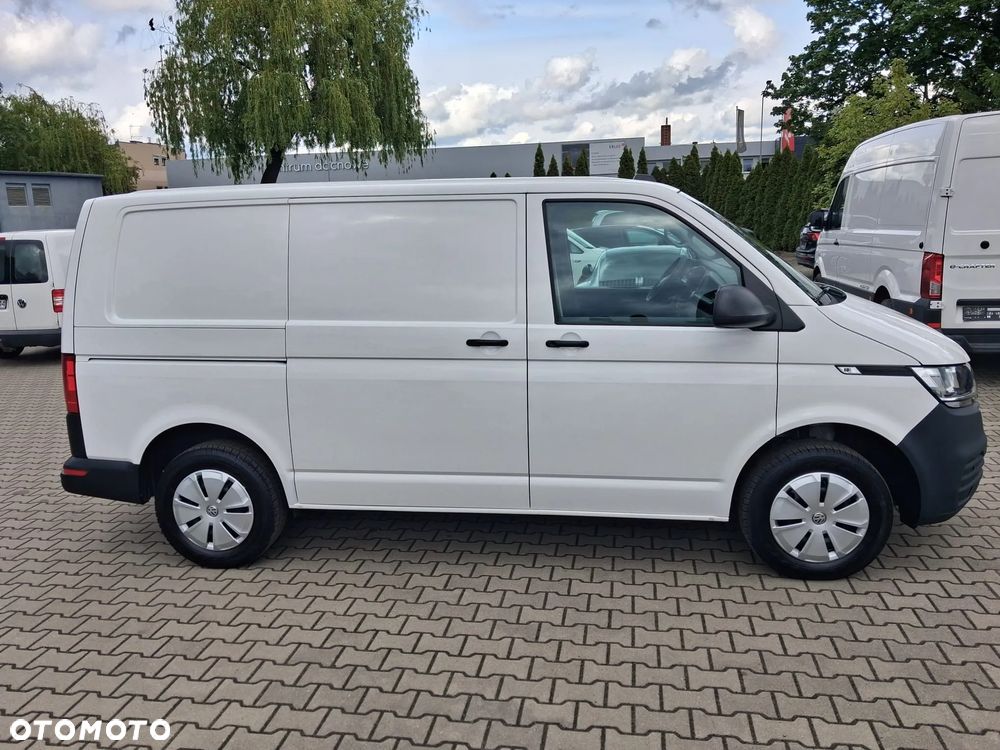 Volkswagen Transporter T6 - 4