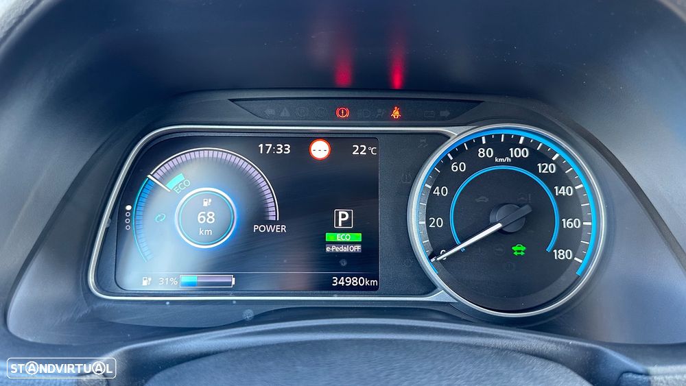 Nissan Leaf N-Connecta - 33