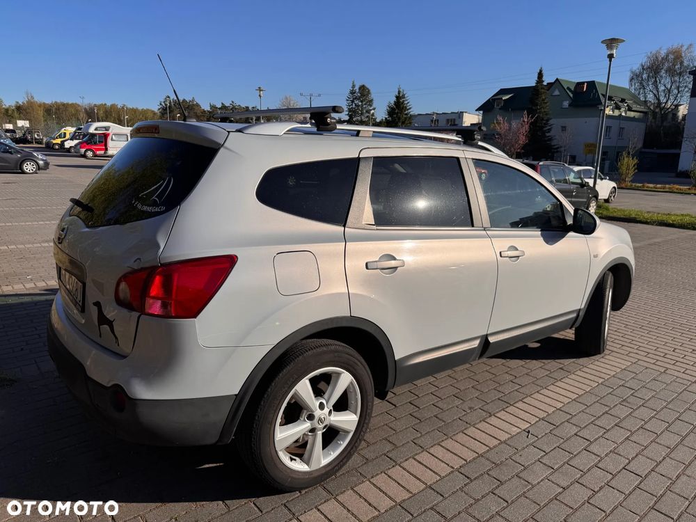 Nissan Qashqai+2 2.0 Visia - 7