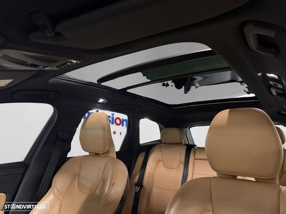 Volvo XC 60 2.0 T8 PHEV Momentum AWD - 13
