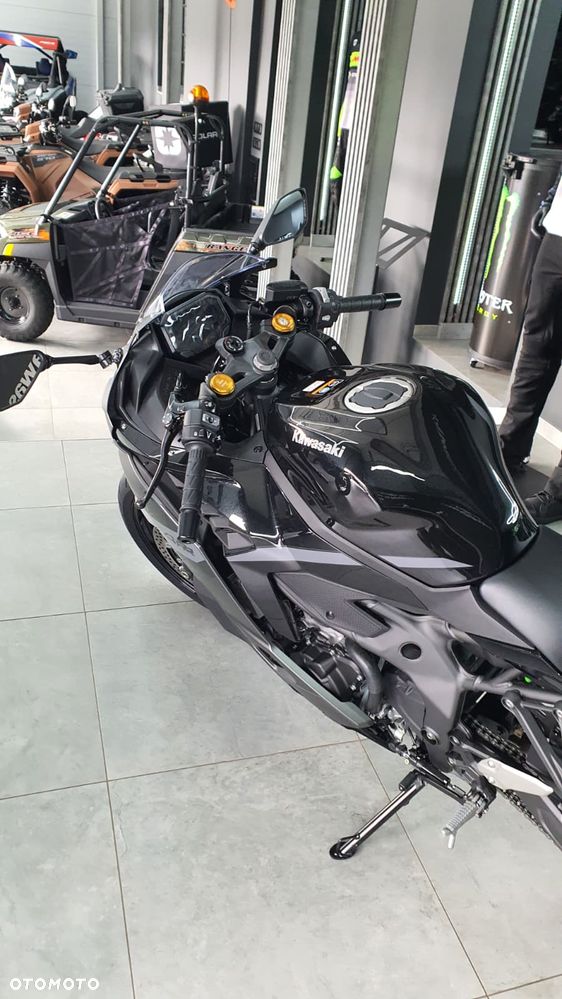 Kawasaki Ninja - 13