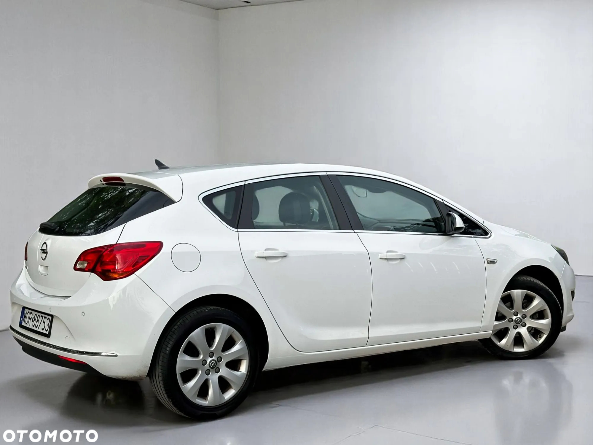 Opel Astra 1.4 Turbo Cosmo - 17