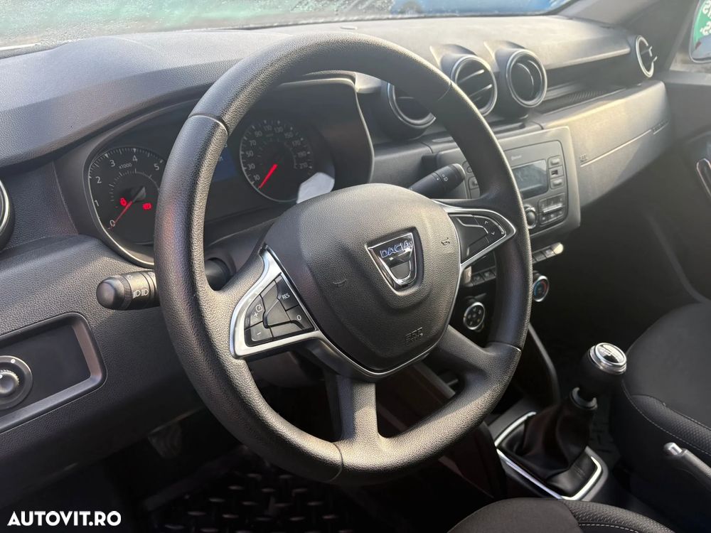 Dacia Duster 1.5 dCi 4WD Essential - 6