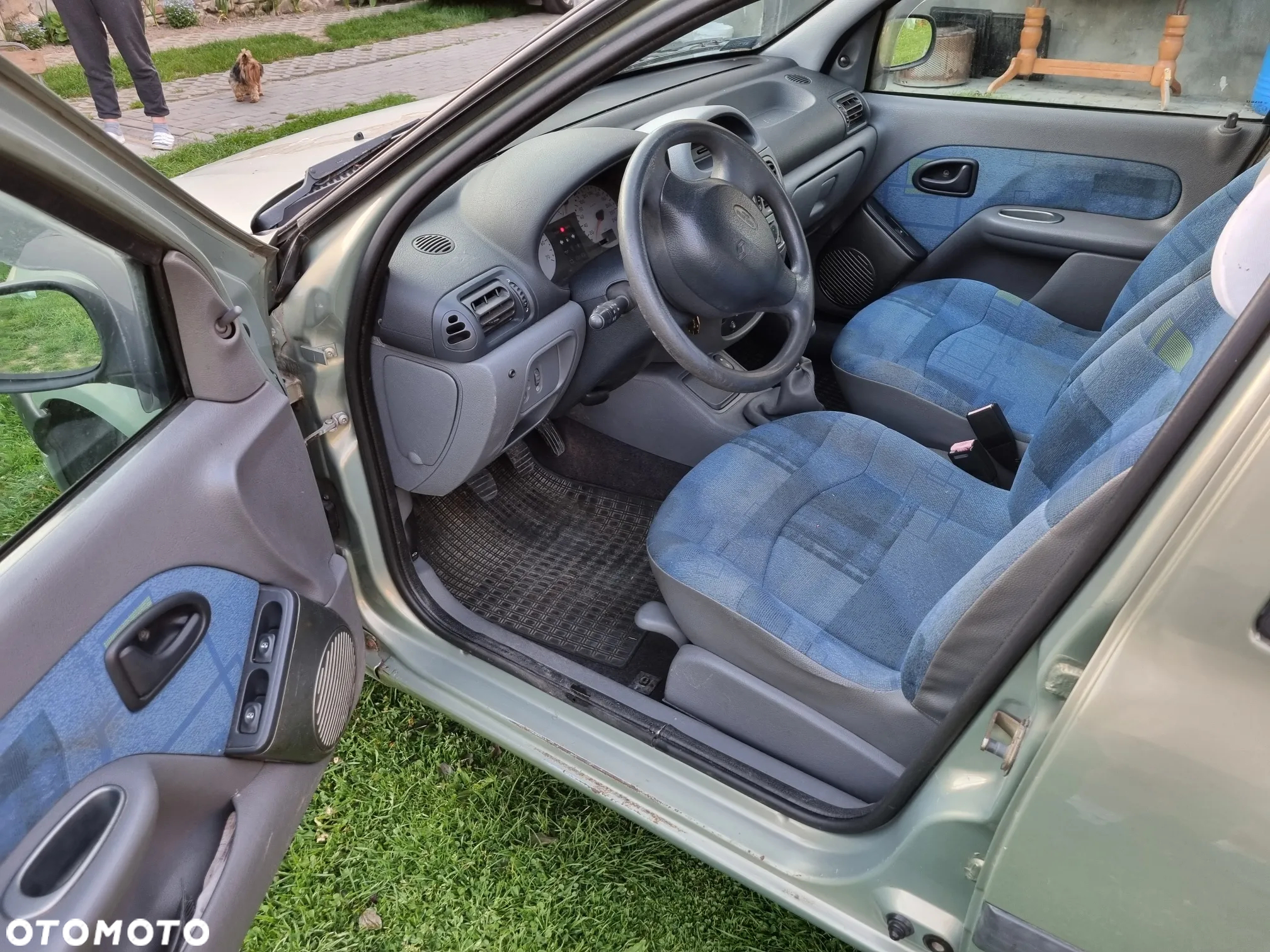 Renault Clio - 5