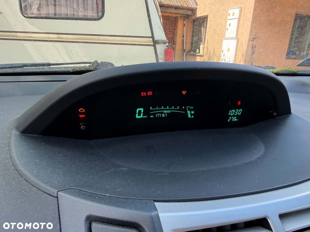 Toyota Yaris 1.4 D-4D Luna A/C - 15