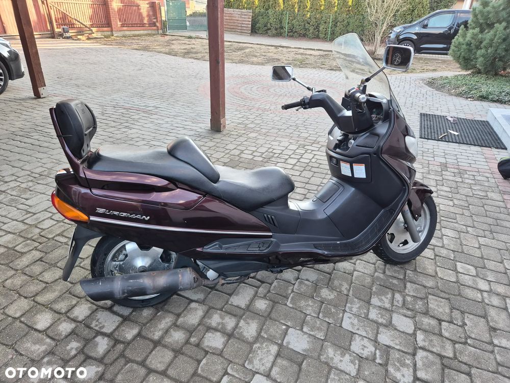 Suzuki Burgman - 1