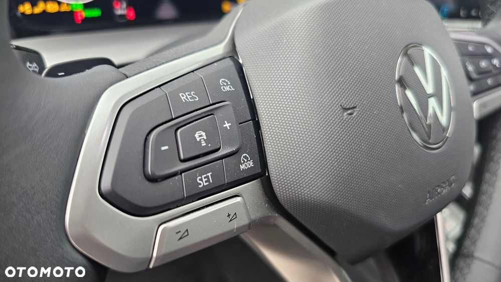 Volkswagen Golf - 19