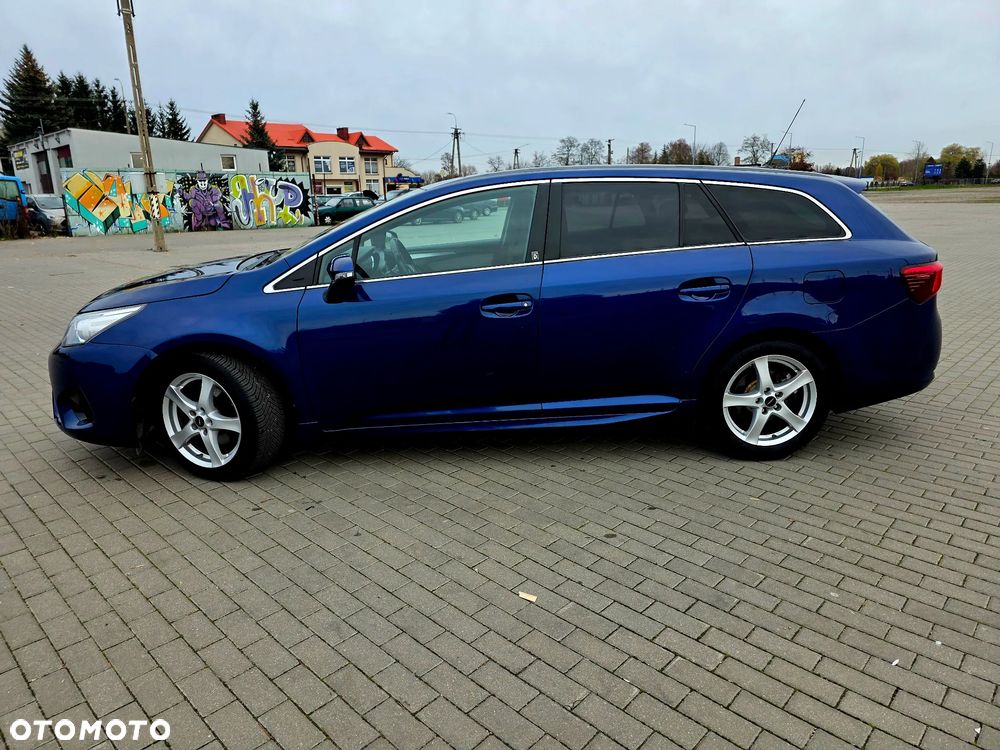 Toyota Avensis Touring Sports 1.8 Multidrive S Comfort - 5