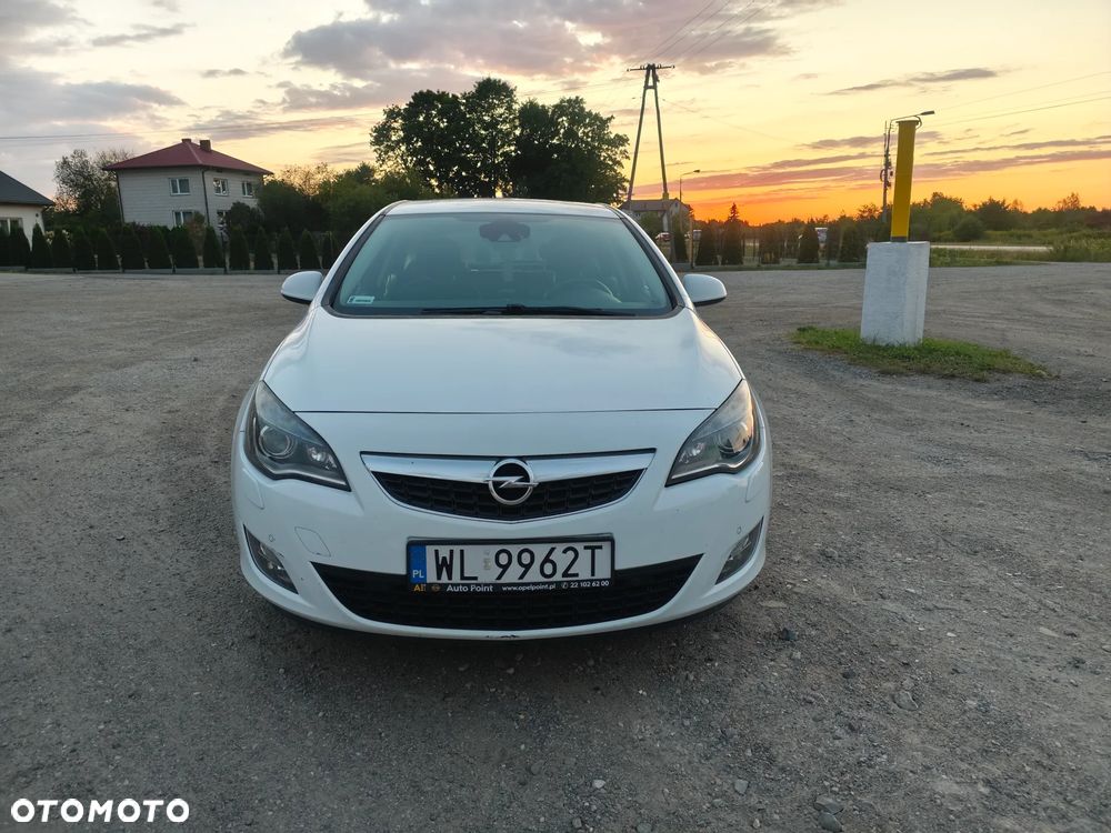 Opel Astra IV 2.0 CDTI Sport - 8