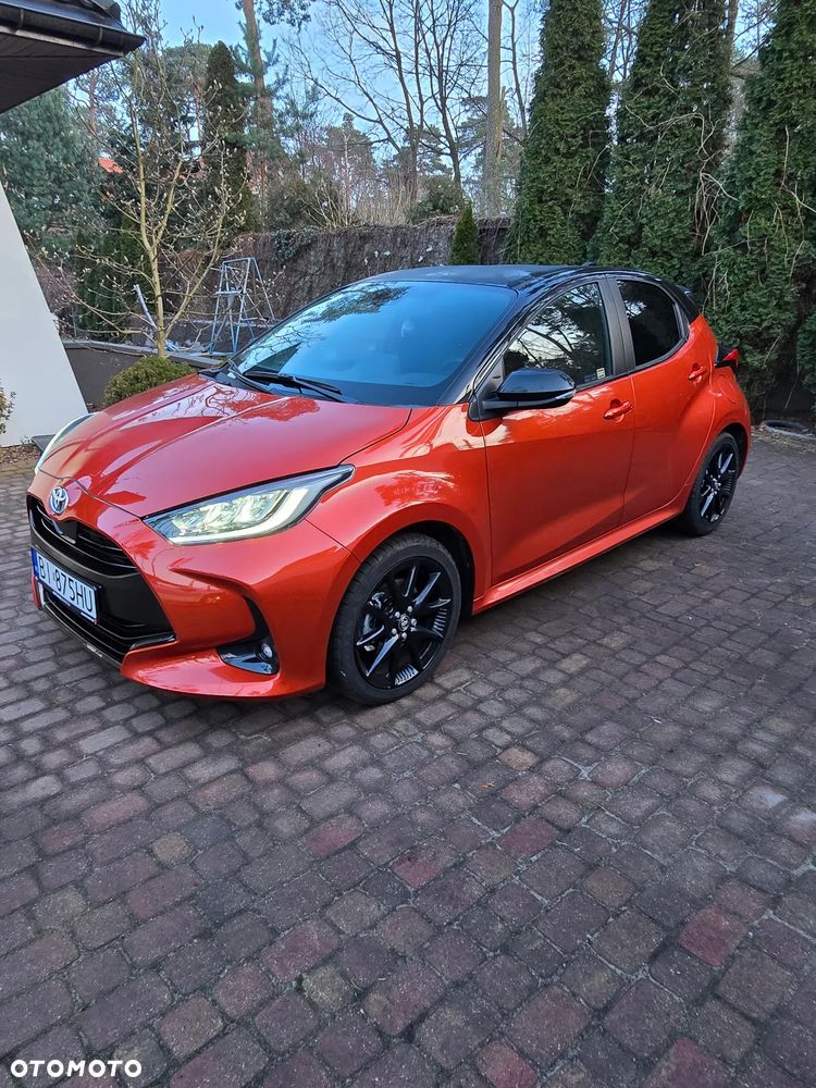 Toyota Yaris Hybrid 1.5 Executive - 1