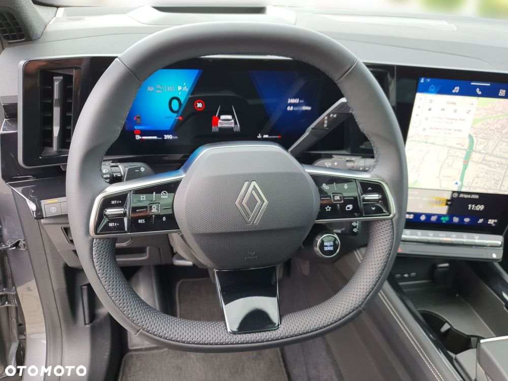 Renault Austral 1.3 TCe mHEV Iconic - 14