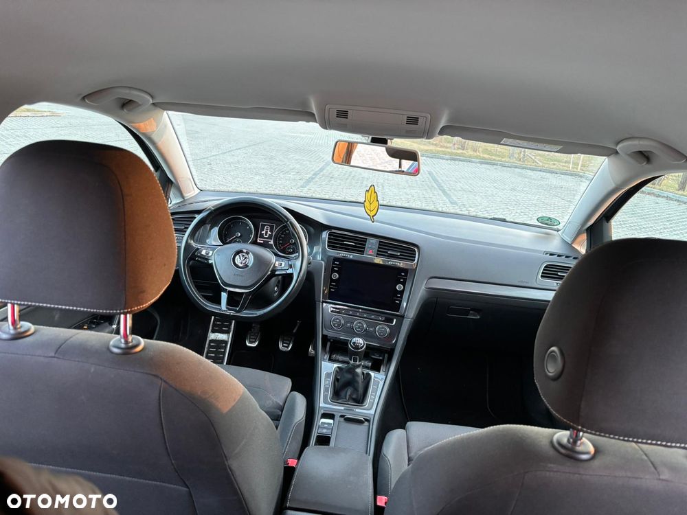 Volkswagen Golf 2.0 TDI (BlueMotion Technology) Comfortline - 11