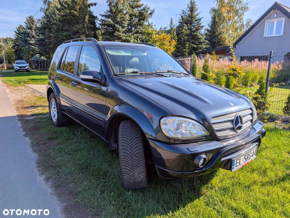 Mercedes-Benz ML 55 AMG - 1