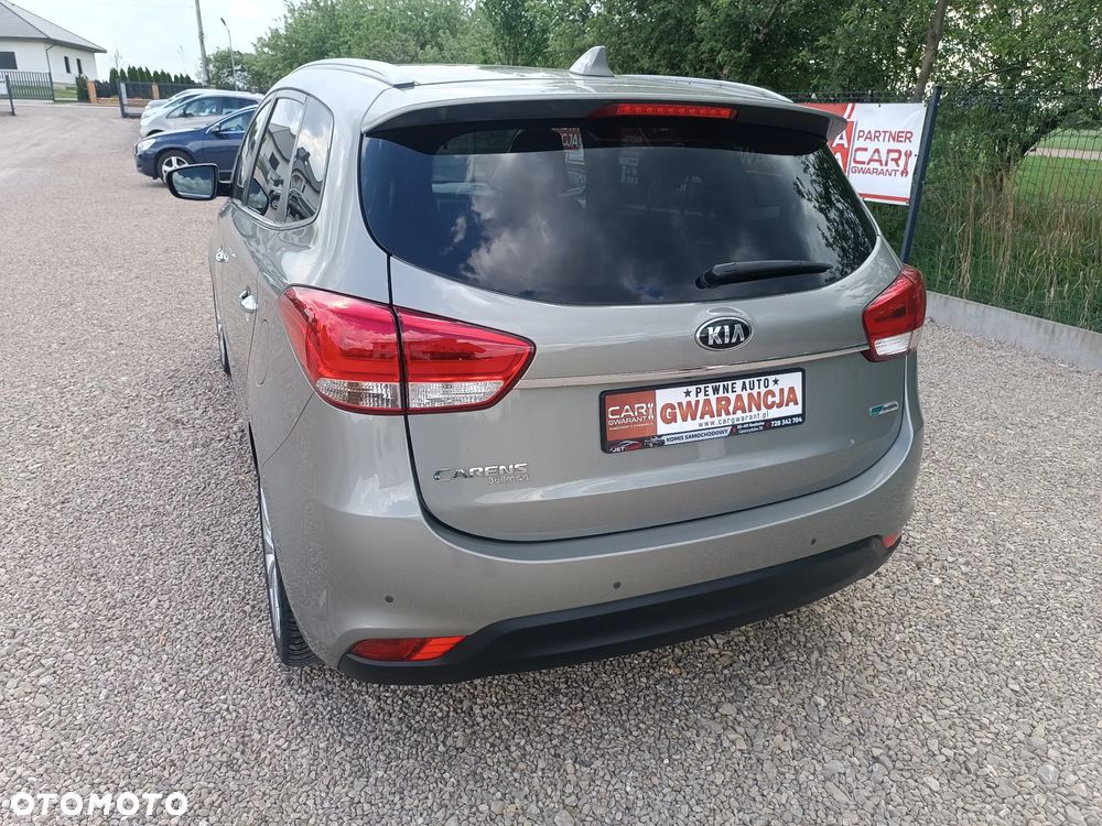 Kia Carens 1.7 CRDi 115 Dream Team Edition - 21