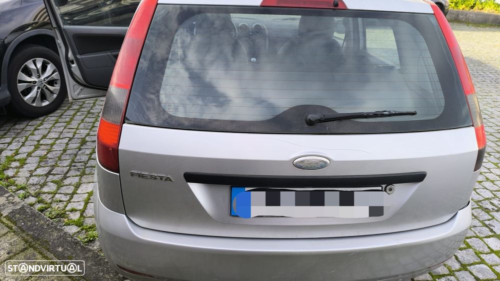 Ford Fiesta - 2