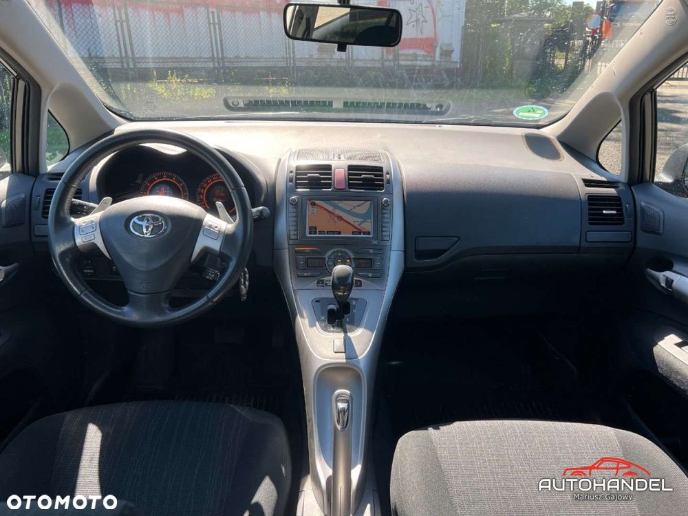 Toyota Auris - 7