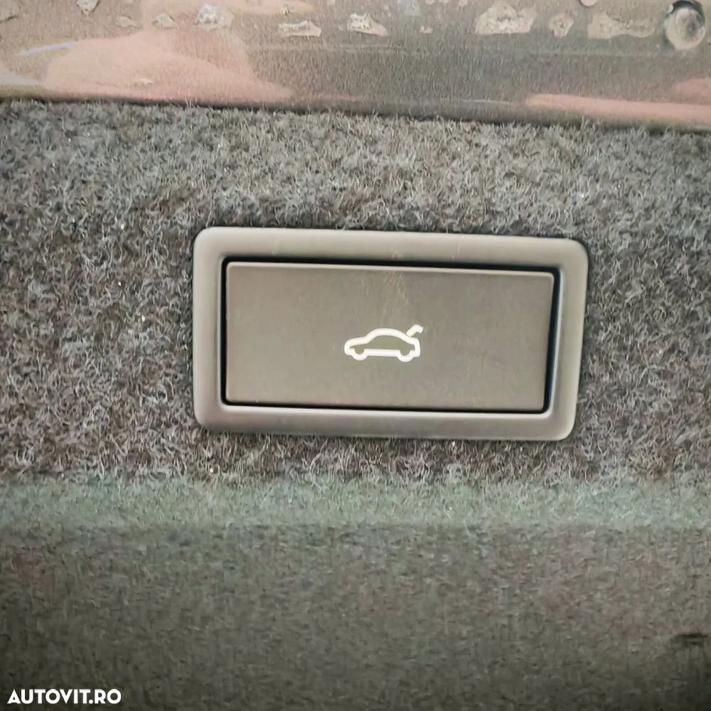 Skoda Octavia 2.0 TDI DSG Selection - 17