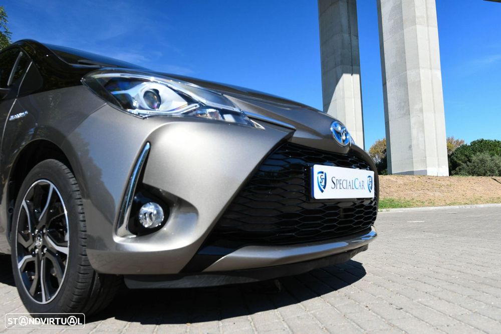 Toyota Yaris 1.5 HSD Square Collec.Bronze - 12