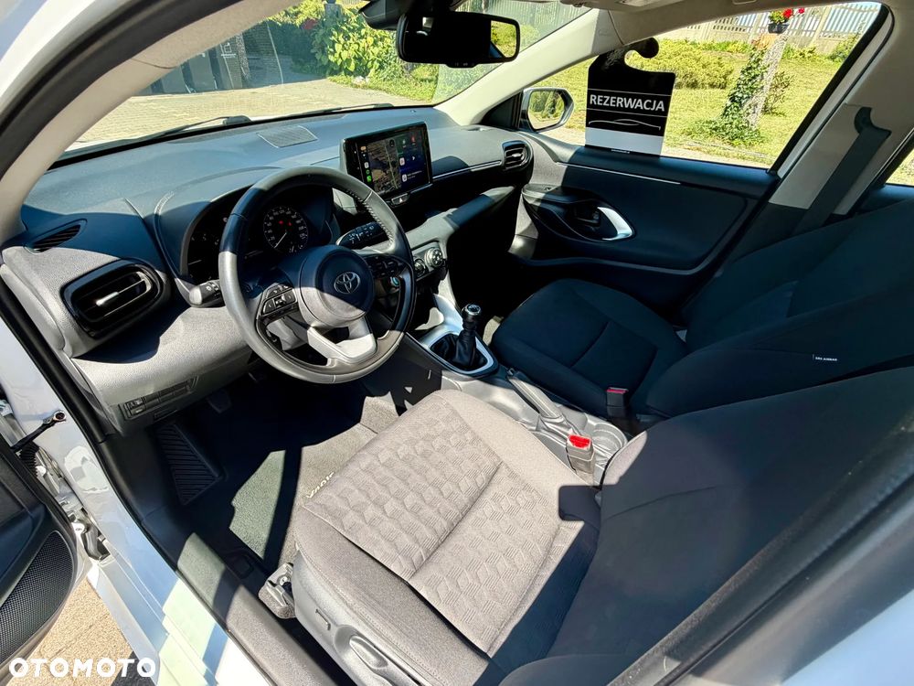 Toyota Yaris 1.5 Comfort - 13