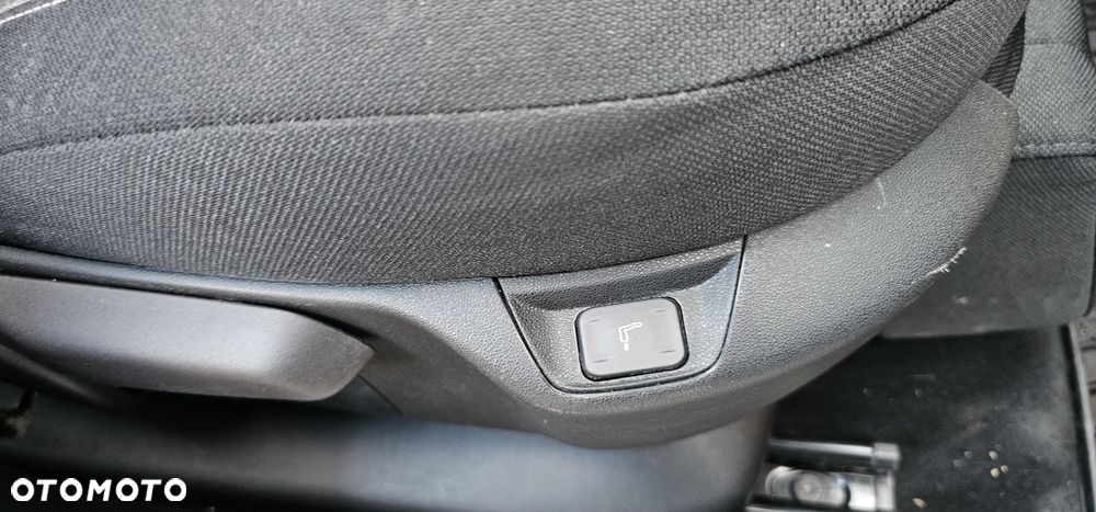 Citroën C4 Grand Picasso 1.2 PureTech MoreLife S&S - 11