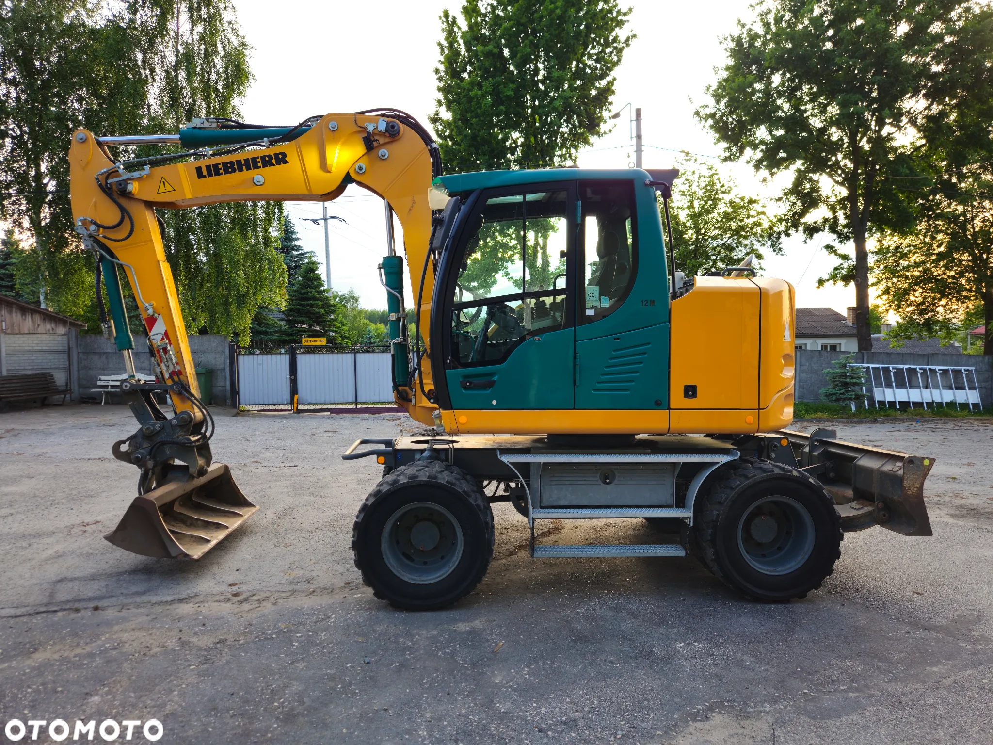 Liebherr 912 compact - 10