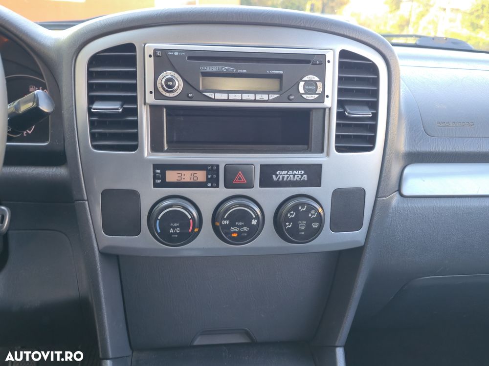 Suzuki Grand Vitara 2.0 TD Comfort - 8