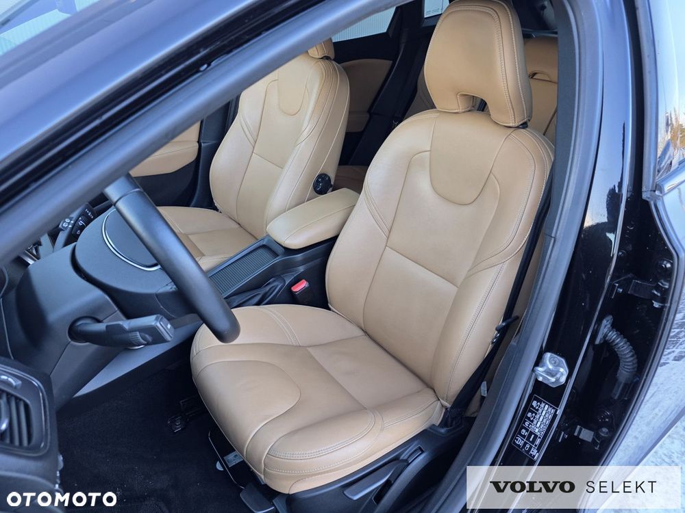Volvo V40 - 14
