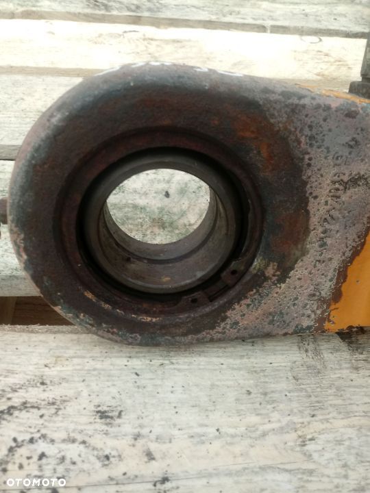 Siłownik Case 821C Nowy typ 78 50 45 - 5