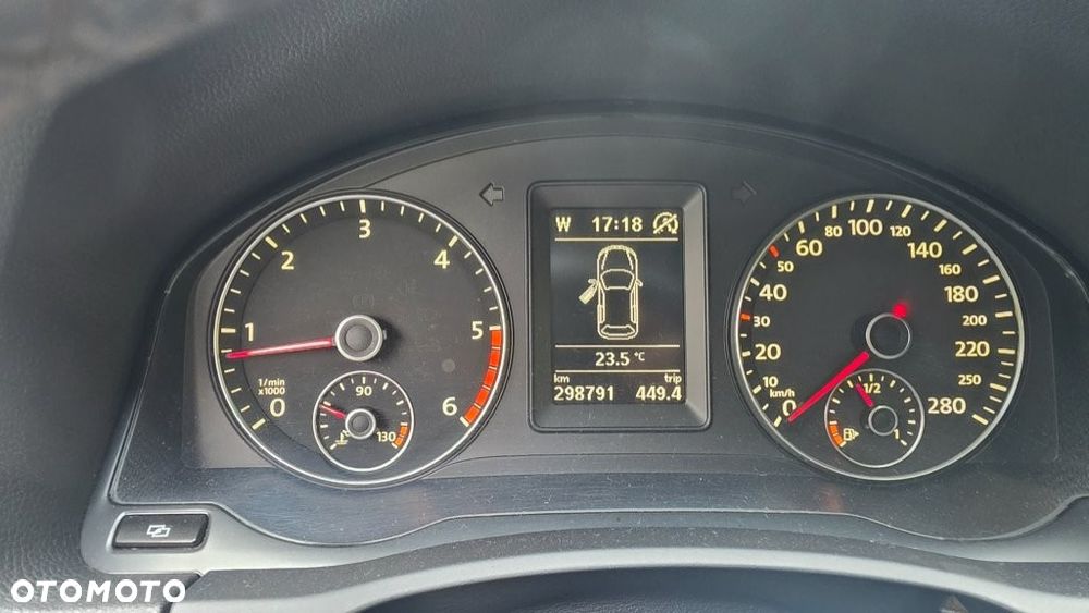 Volkswagen Scirocco - 11