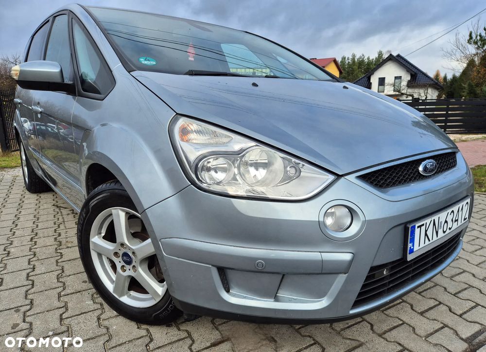 Ford S-Max 2.0 TDCi DPF Titanium - 1