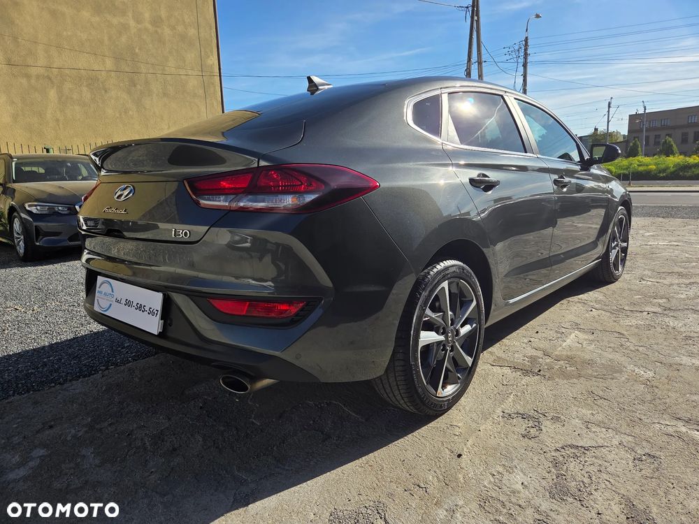Hyundai i30 1.5 T-GDI 48V Comfort DCT - 7