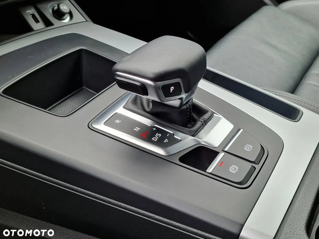 Audi Q5 35 TDI S tronic S line - 24