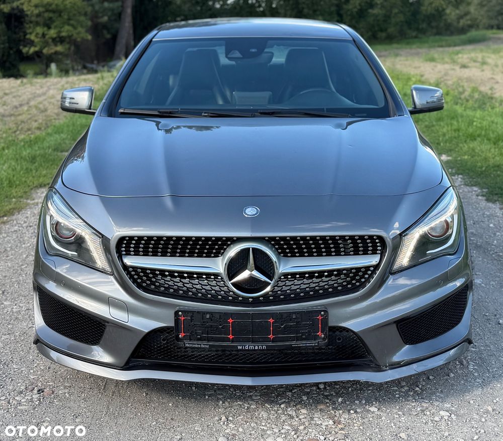 Mercedes-Benz CLA 180 7G-DCT AMG Line - 2