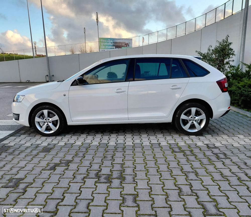 Skoda Rapid Spaceback 1.6 TDi Elegance - 9