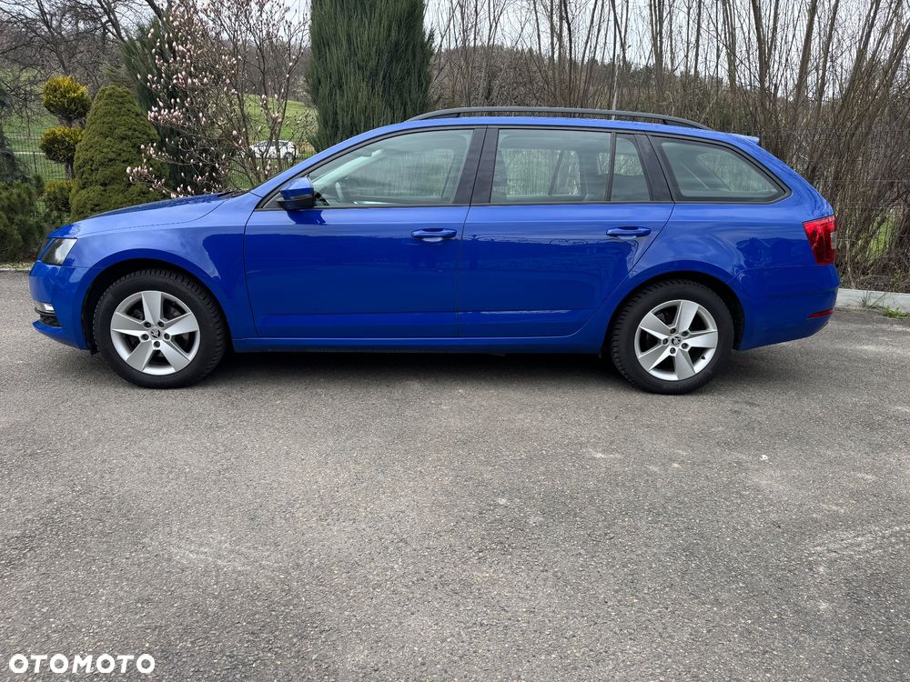 Skoda Octavia 2.0 TDI Ambition DSG - 5