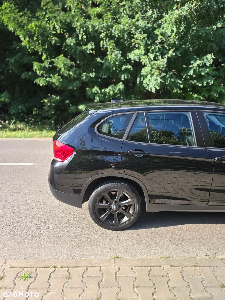BMW X1 sDrive18i - 14