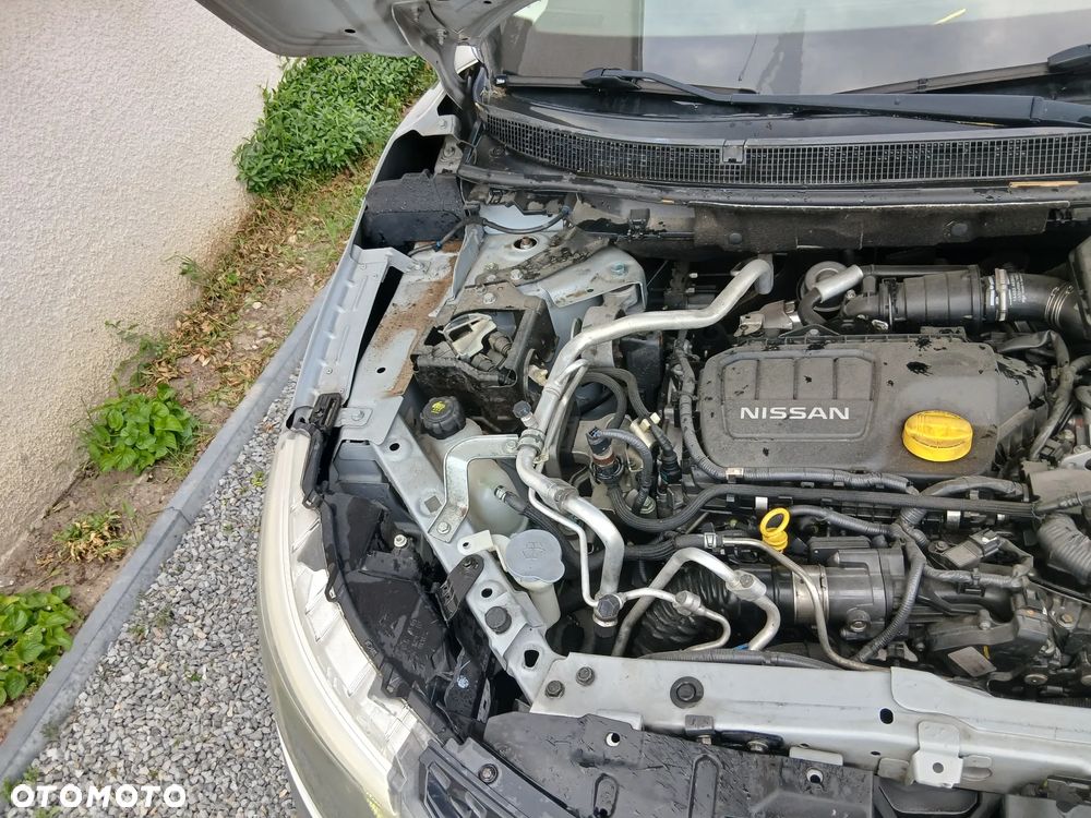 Nissan Qashqai 1.6 dCi Xtronic TEKNA+ - 15