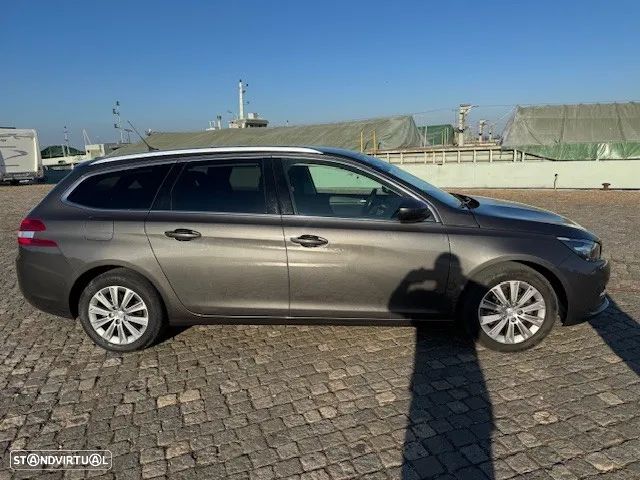 Peugeot 308 SW 1.5 BlueHDi Allure - 2