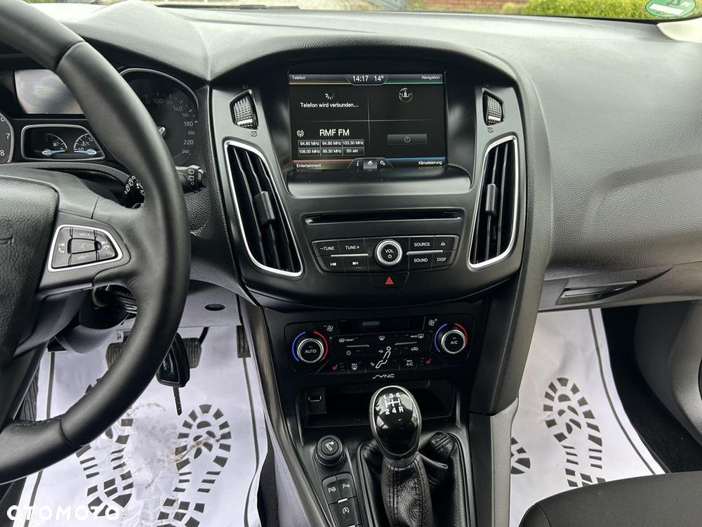 Ford Focus - 39