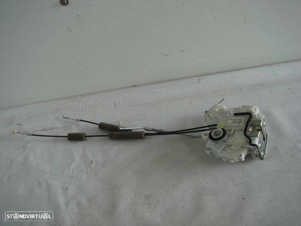 Fecho Da Porta Frente Esq Honda Civic Viii Hatchback (Fn, Fk) - 1