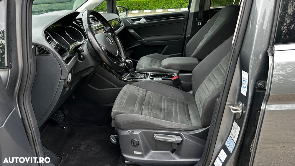 Volkswagen Touran 2.0 TDI SCR (BlueMotion Technology) DSG Highline - 18