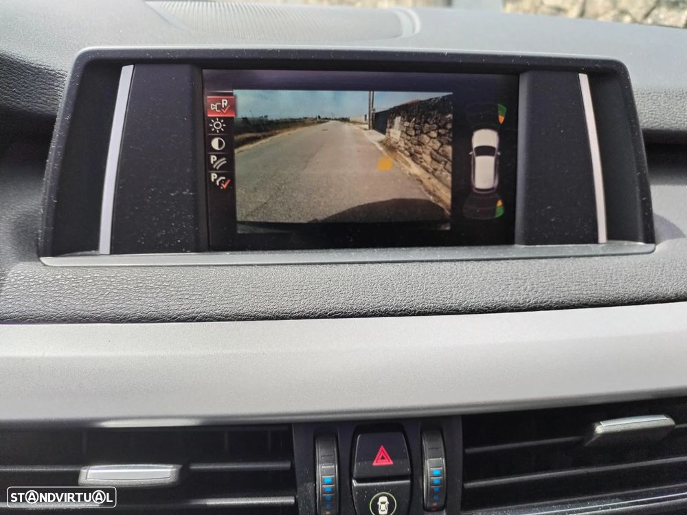 BMW X5 25 d sDrive Comfort 7L - 29