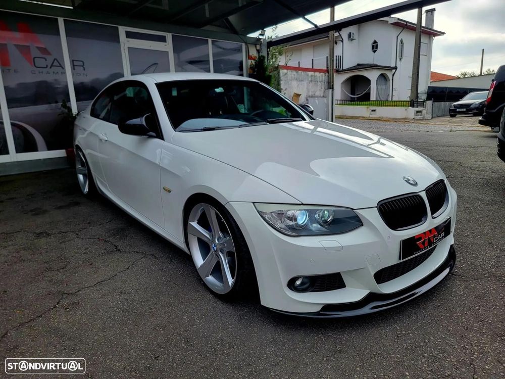BMW 325 i M Sport Edition - 1