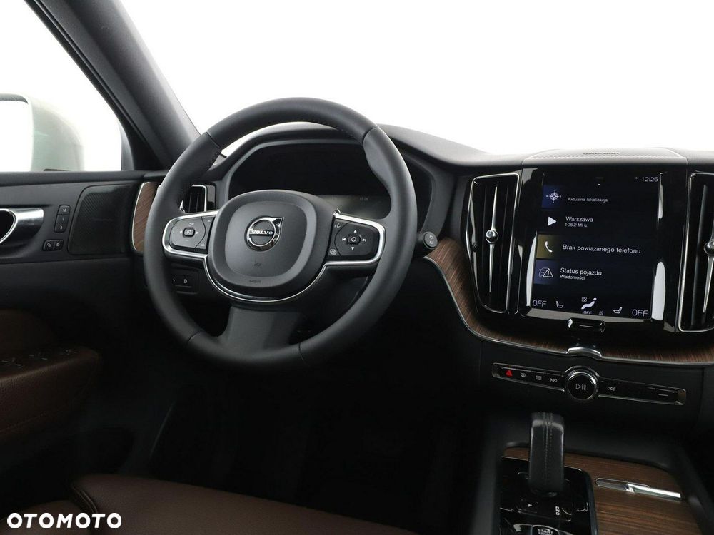 Volvo XC 60 T8 Plug-In Hybrid AWD Inscription Expression - 16