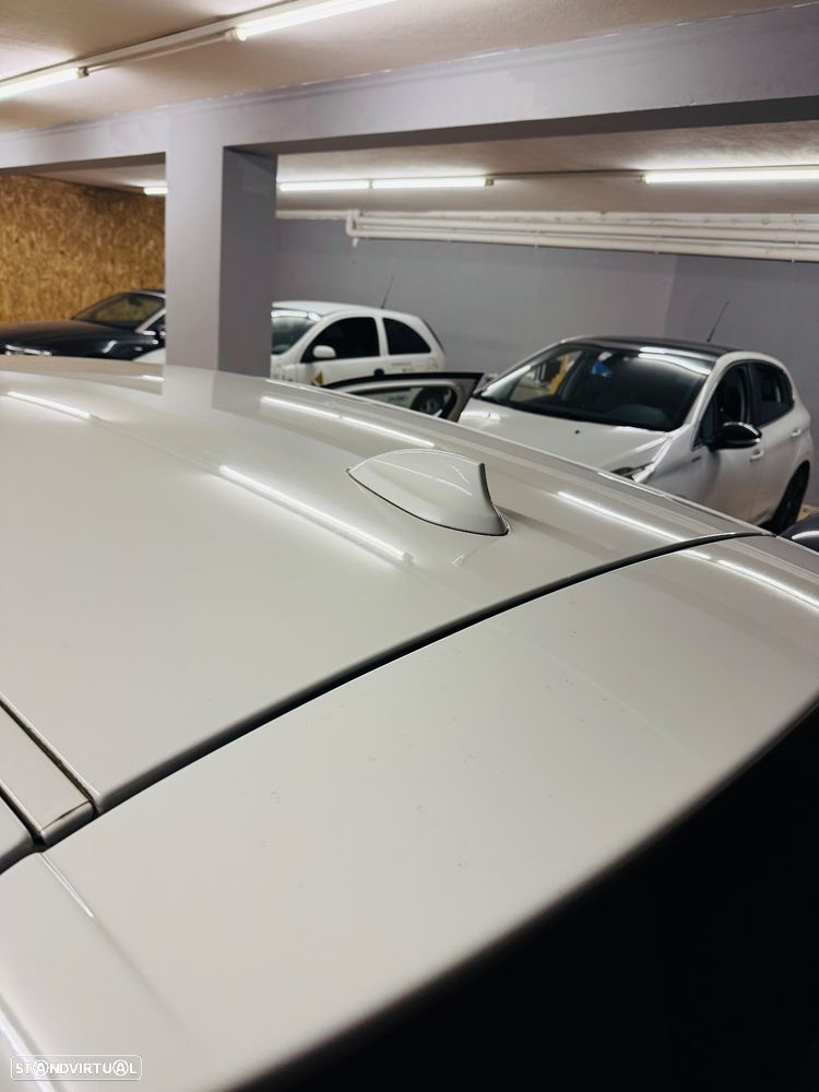 BMW 116 d EfficientDynamics Edition Sport Line - 12