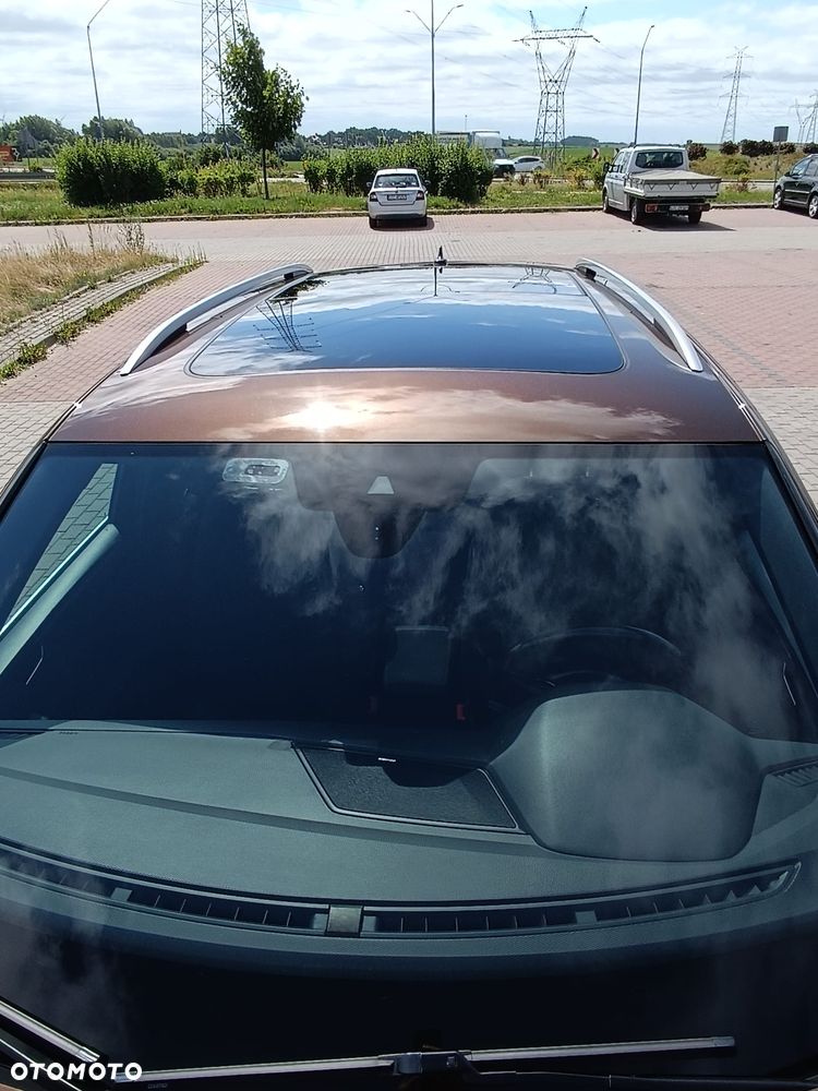 Volkswagen Tiguan - 12