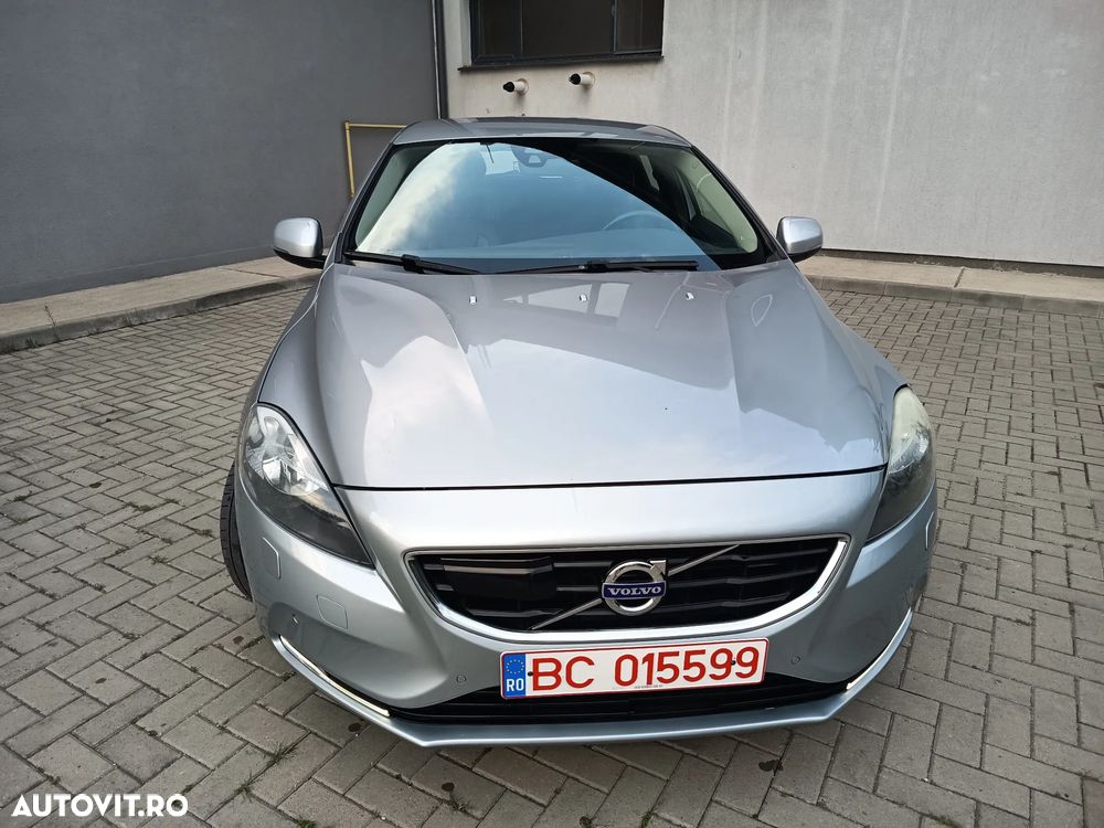 Volvo V40 2015 photo 3