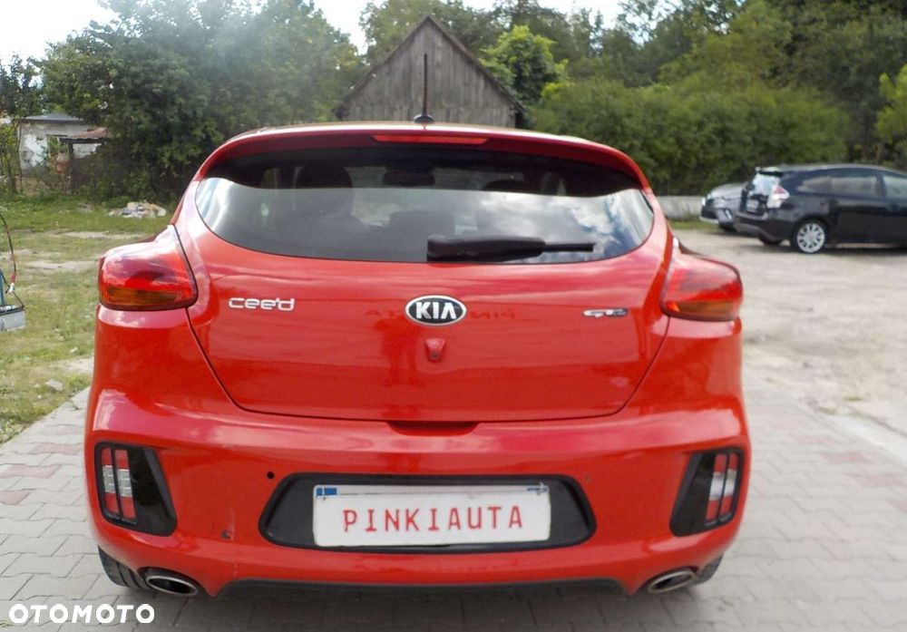 Kia Ceed - 14